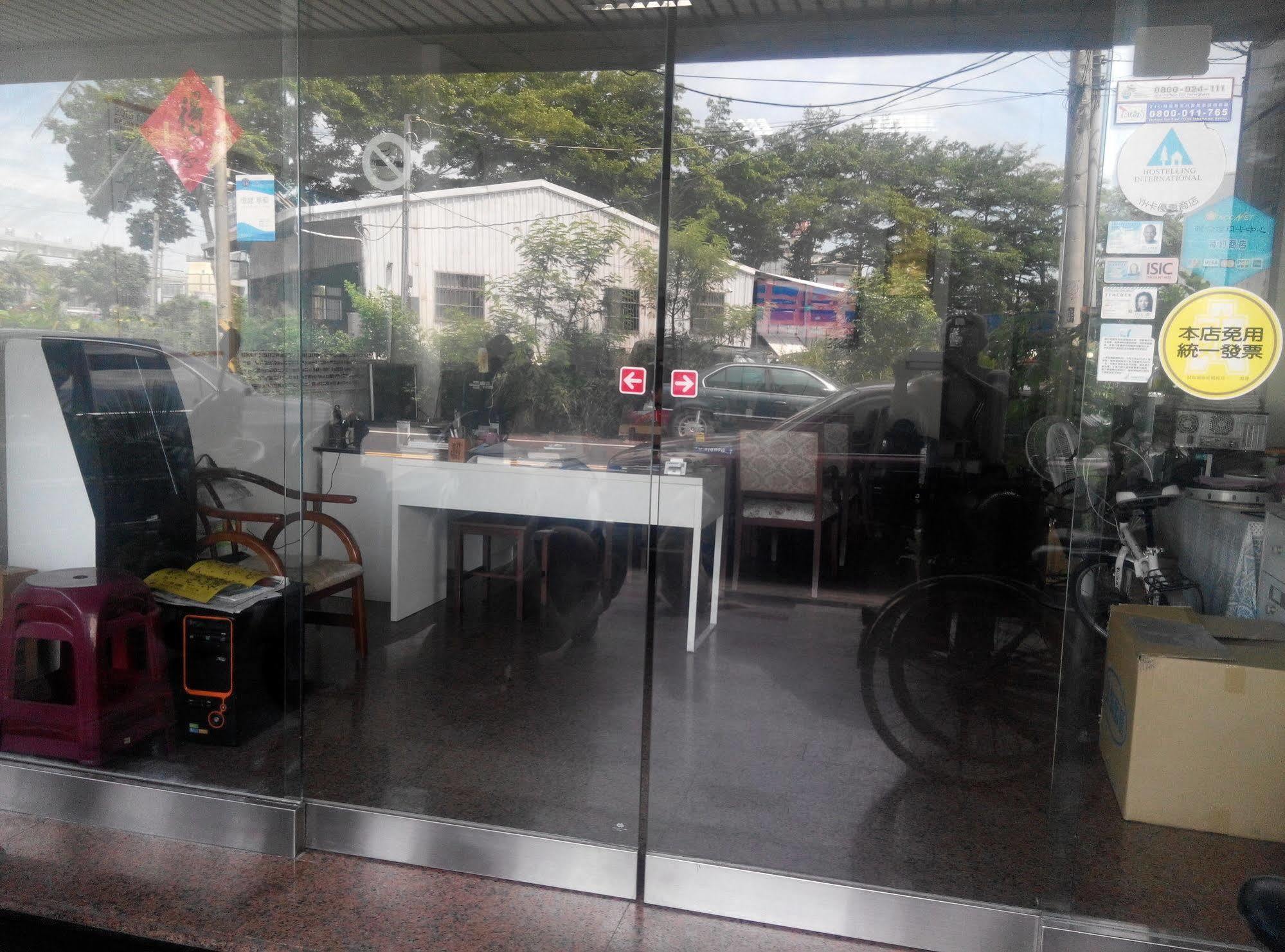 Taitung Travel Hostel Exterior photo
